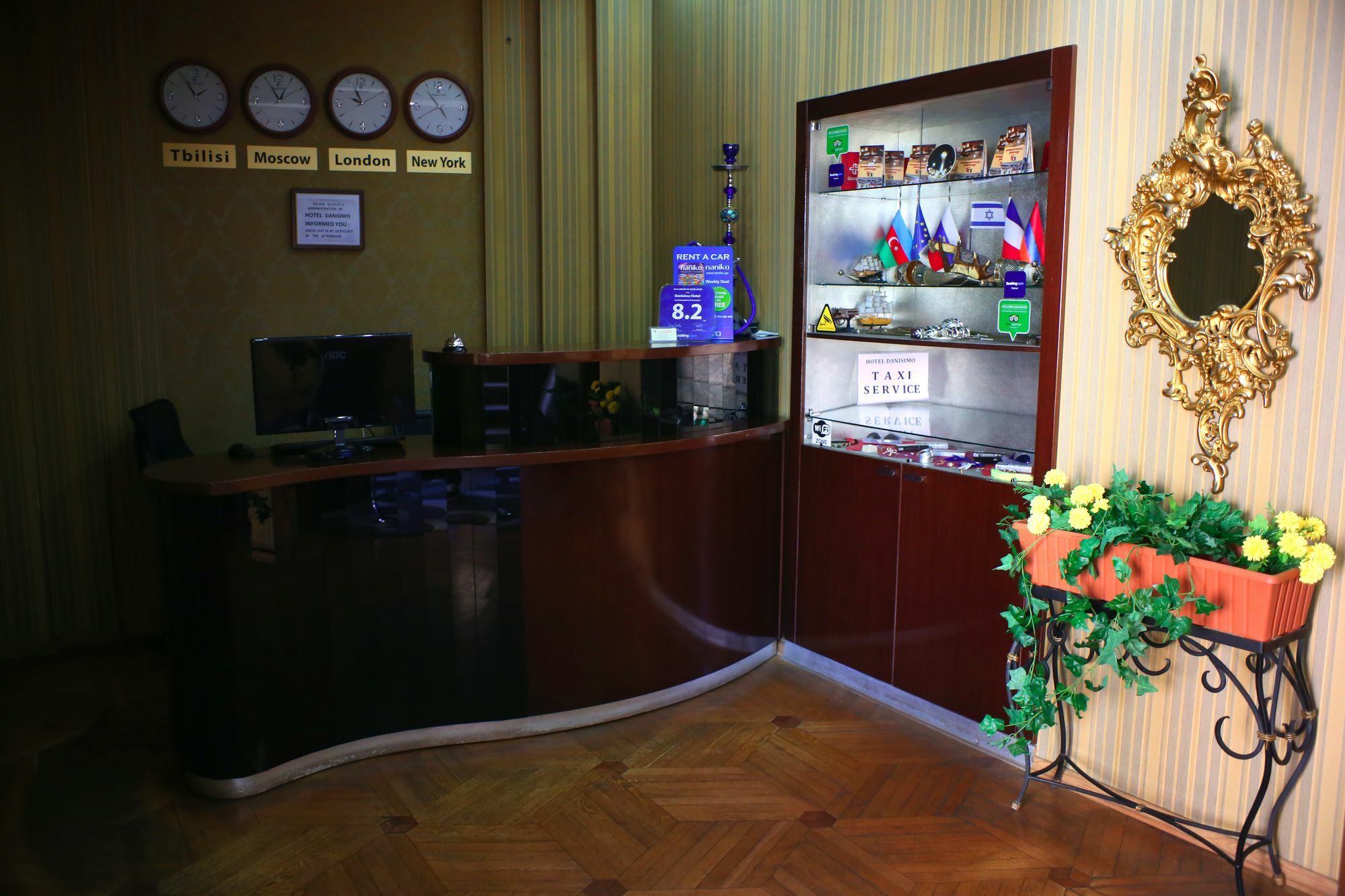 Danisimo Hotel Tbilisi Exterior photo